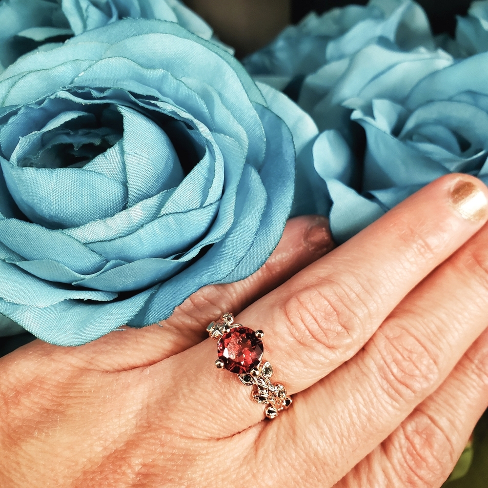 Disney's Beauty and The Beast Red Rose Emerald Gemstone Gold 925 Silver Ring - Picture 11 of 16